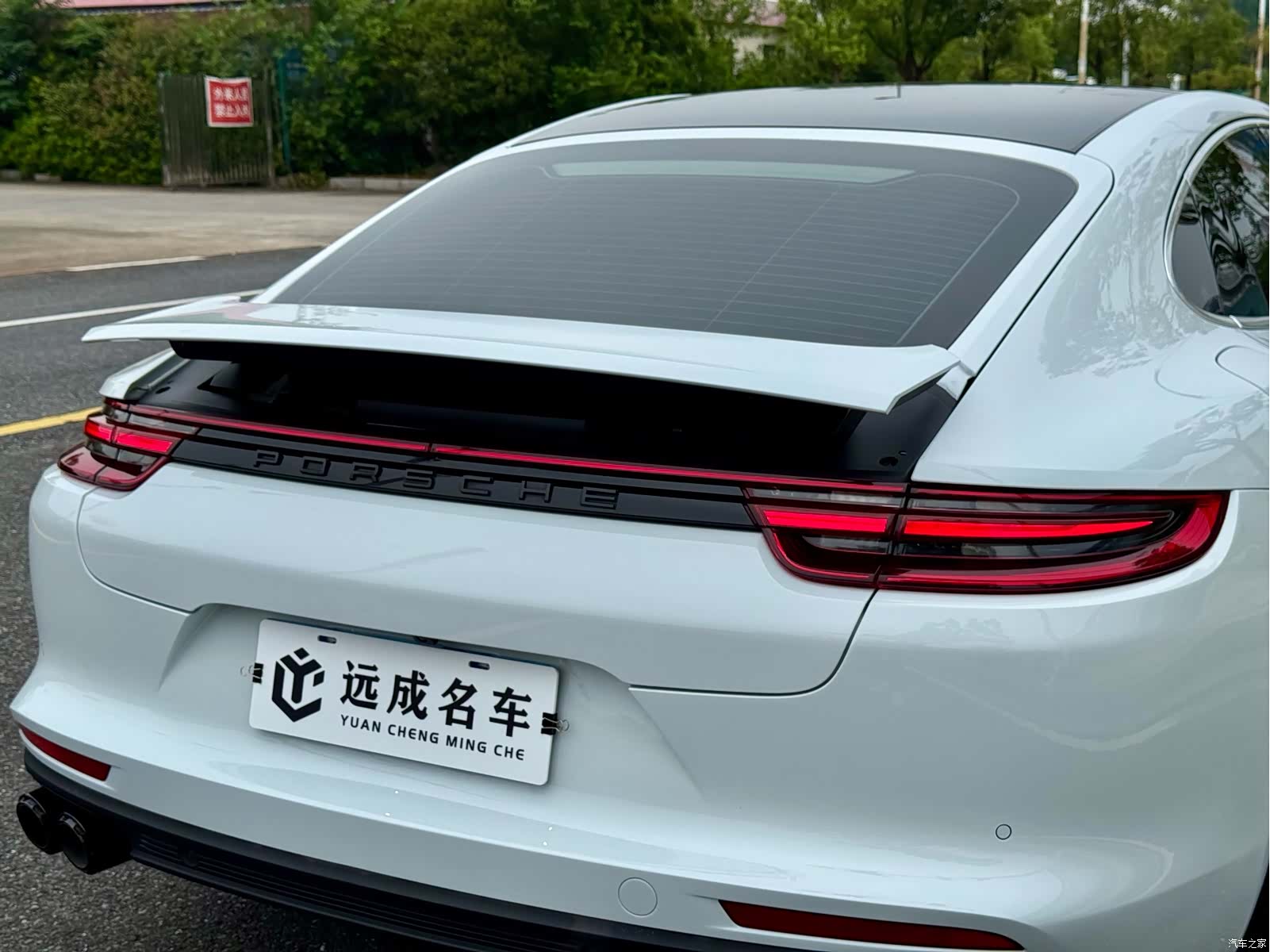 Porsche Panamera, 2019 10