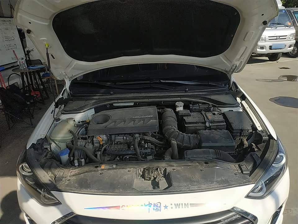 Hyundai Lead