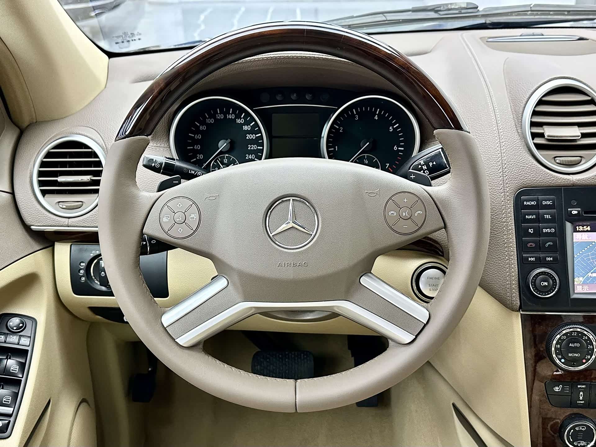 Mercedes-Benz GL-Class, 2009 11