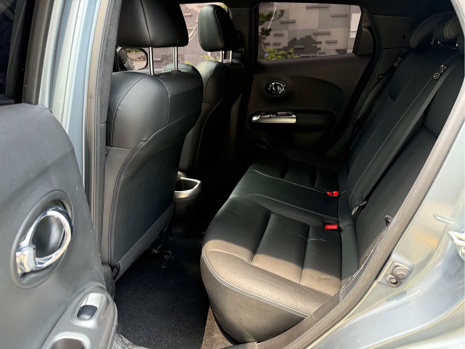 Infiniti ESQ, 2015 8