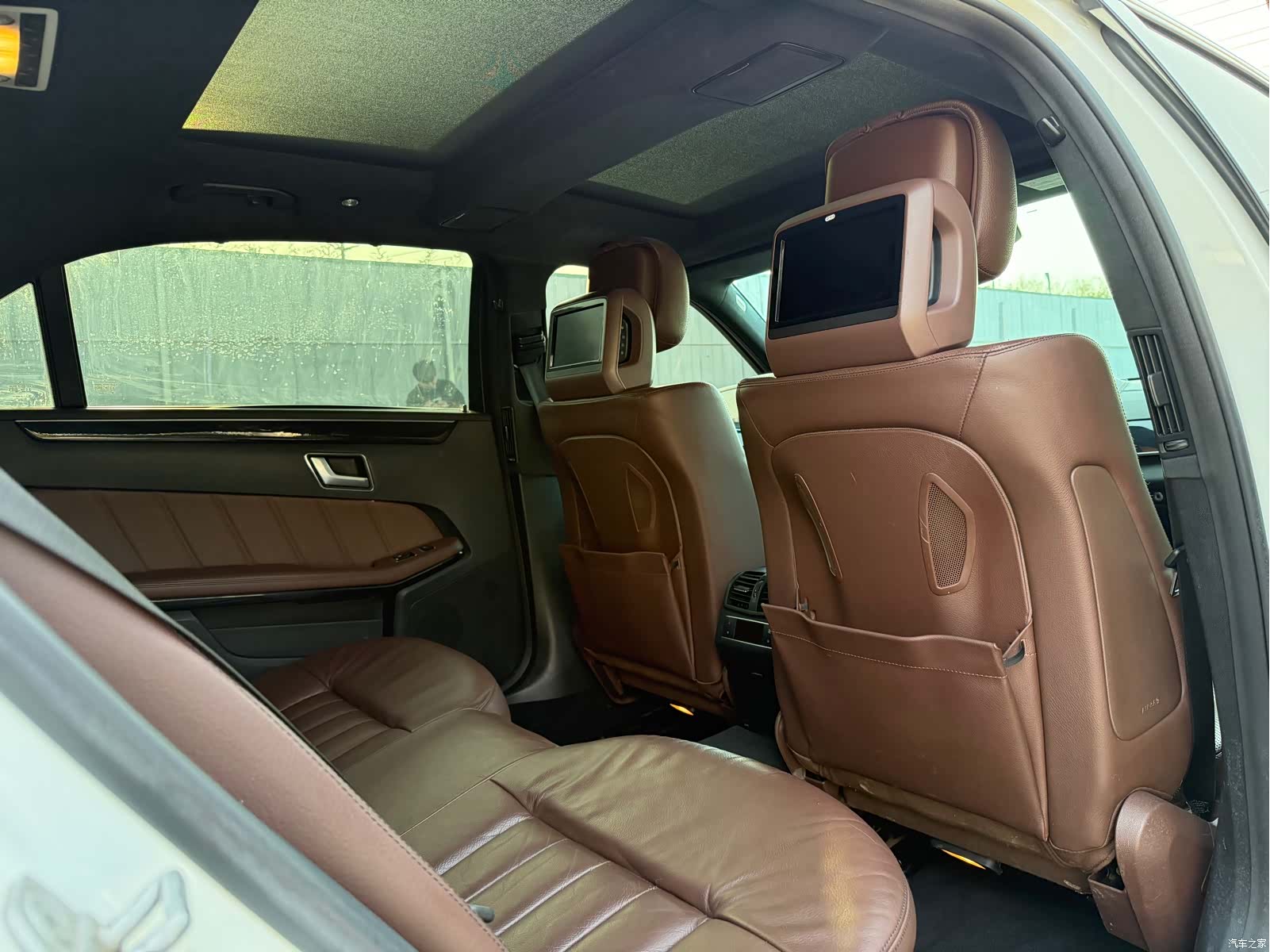 Mercedes-Benz E-Class, 2014 27