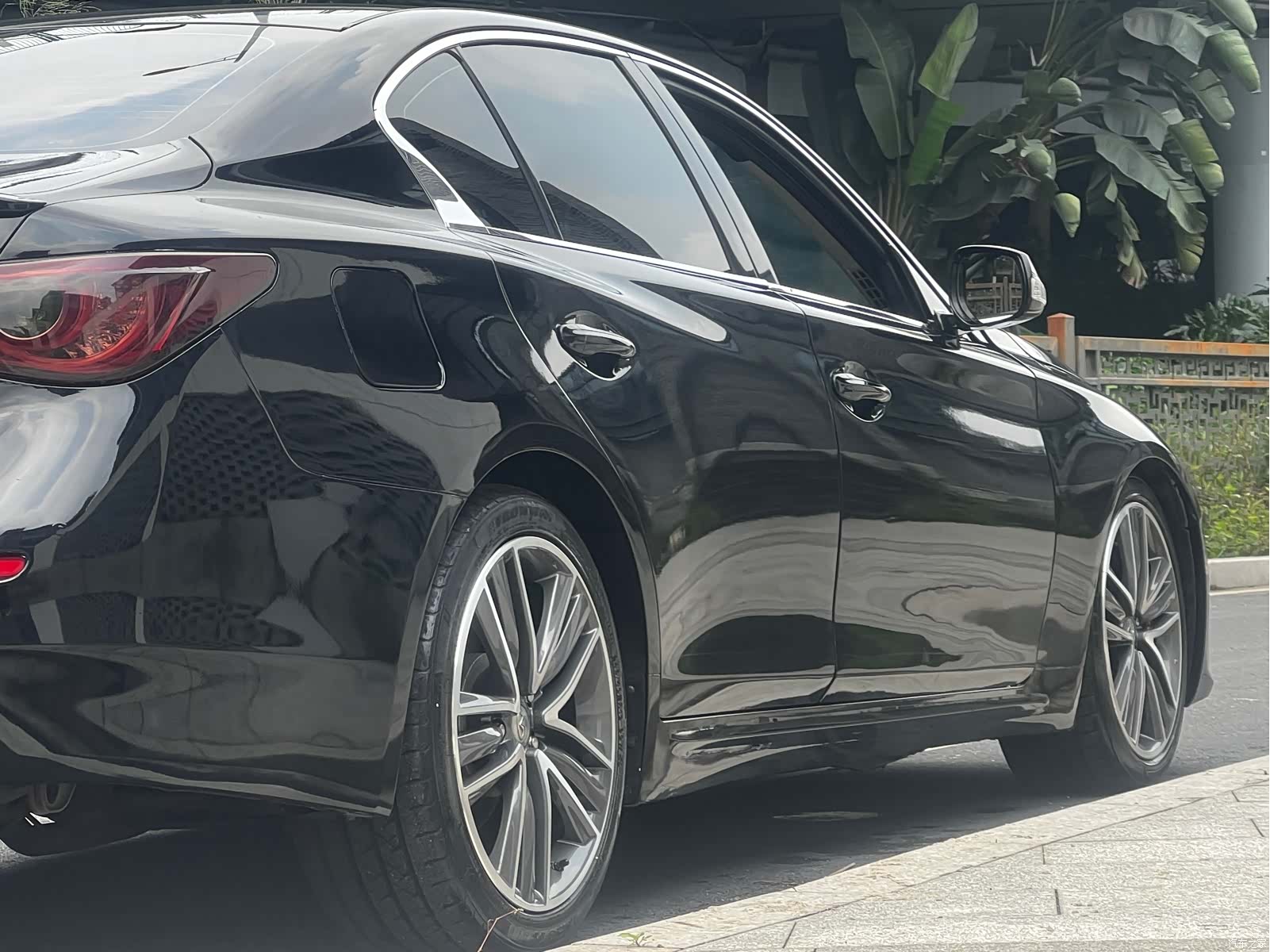 Infiniti Q50L, 2015 16
