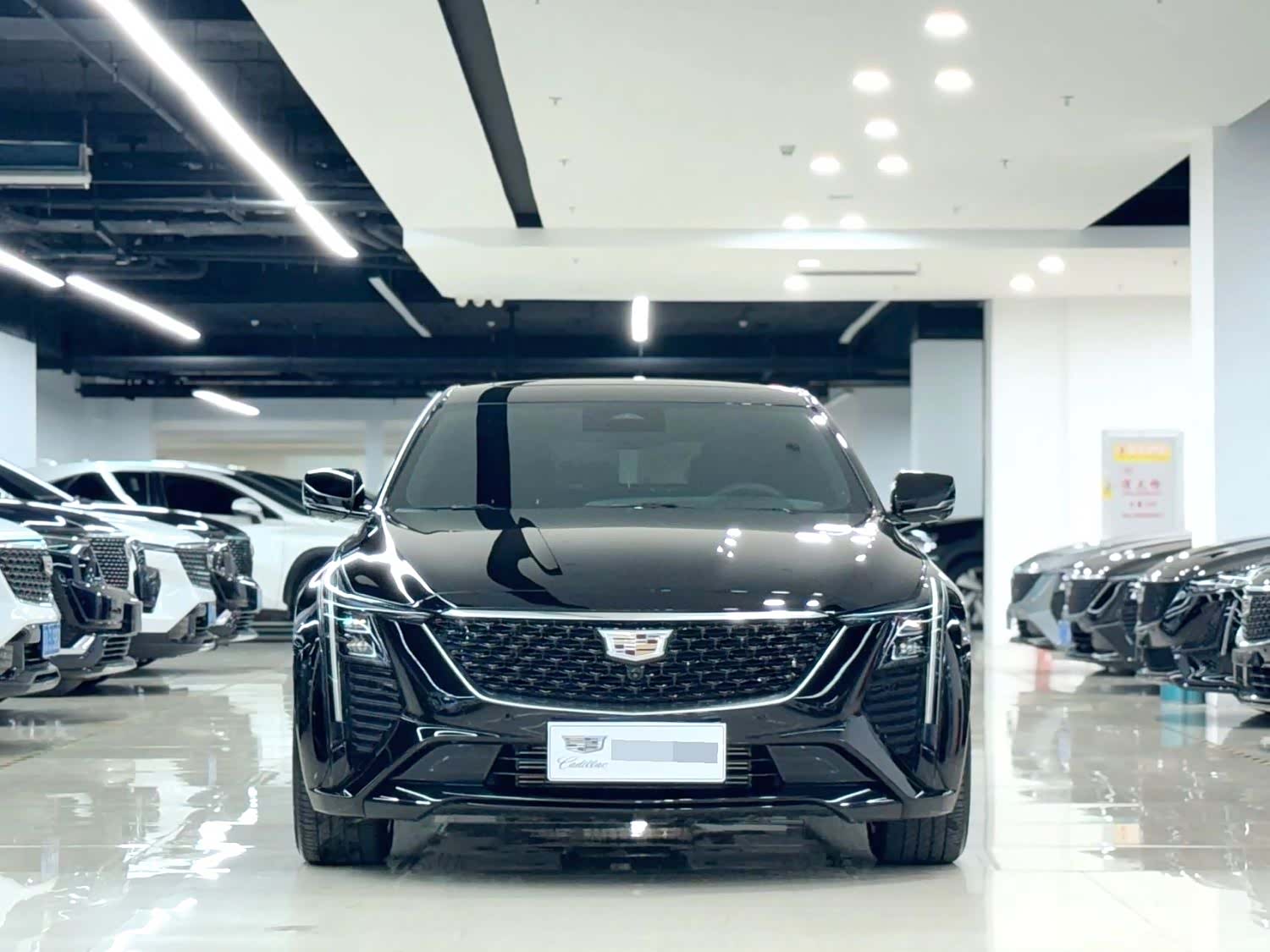 Cadillac CT5, 2025 2