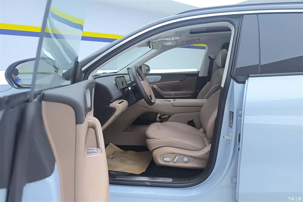 Leapmotor C11, 2025 9