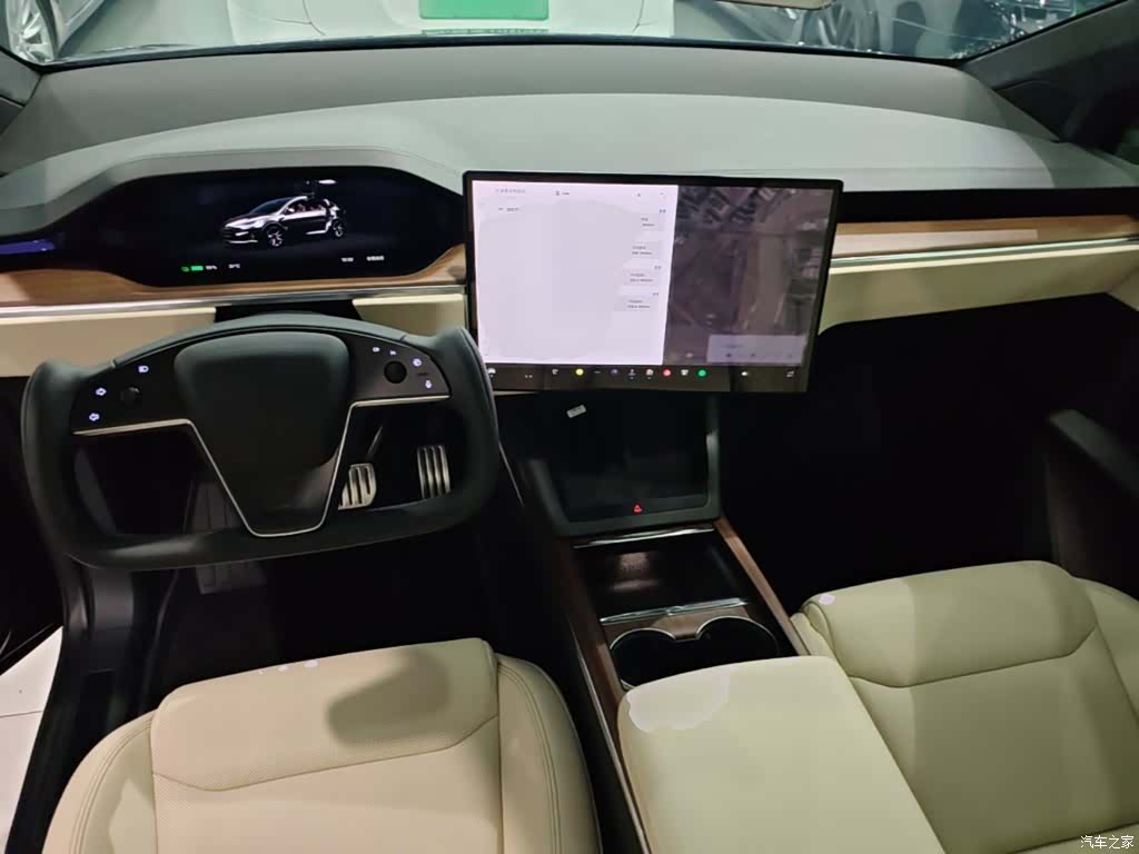 Tesla Model X, 2023 6