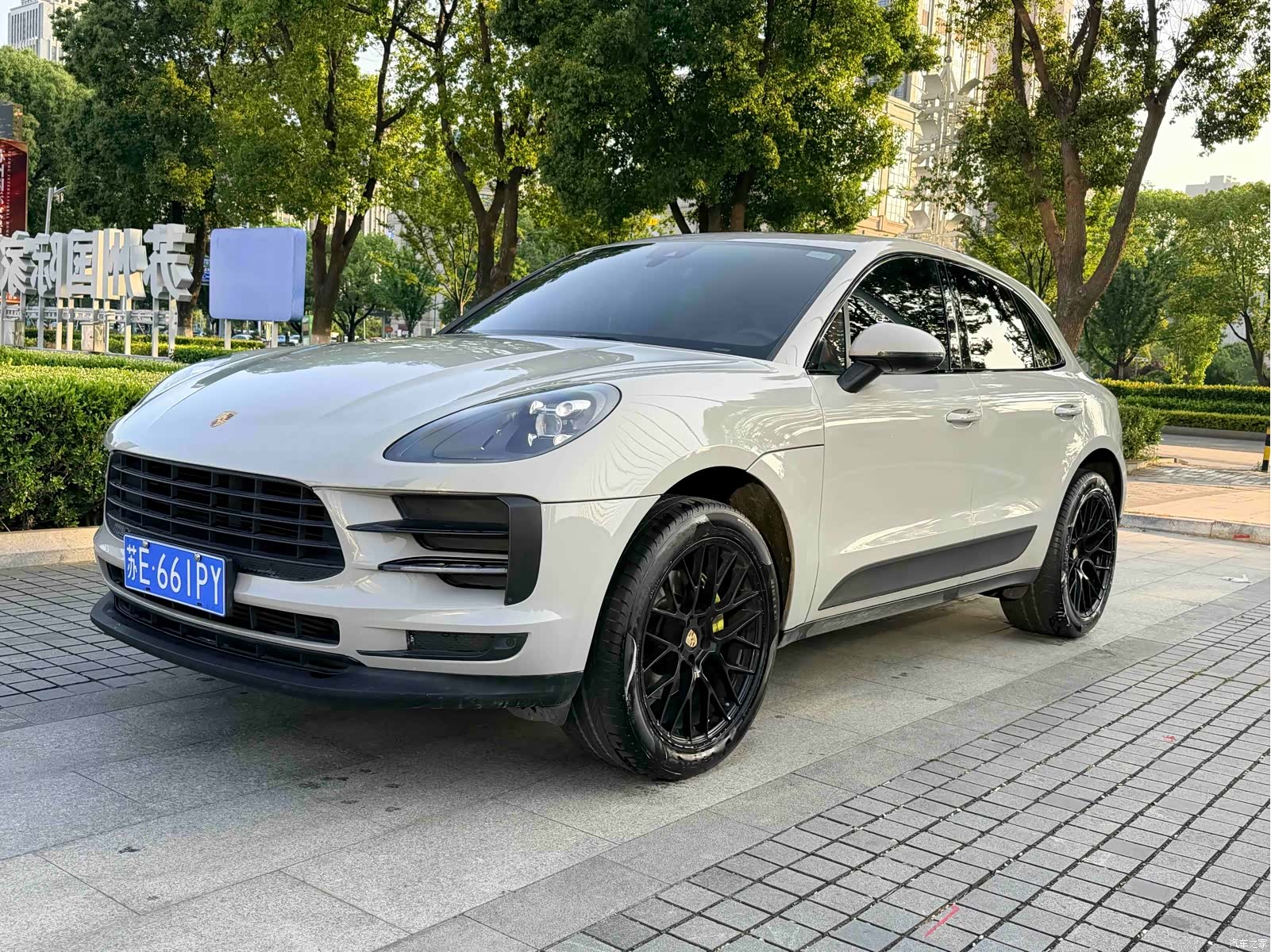 Porsche Macan, 2020 1