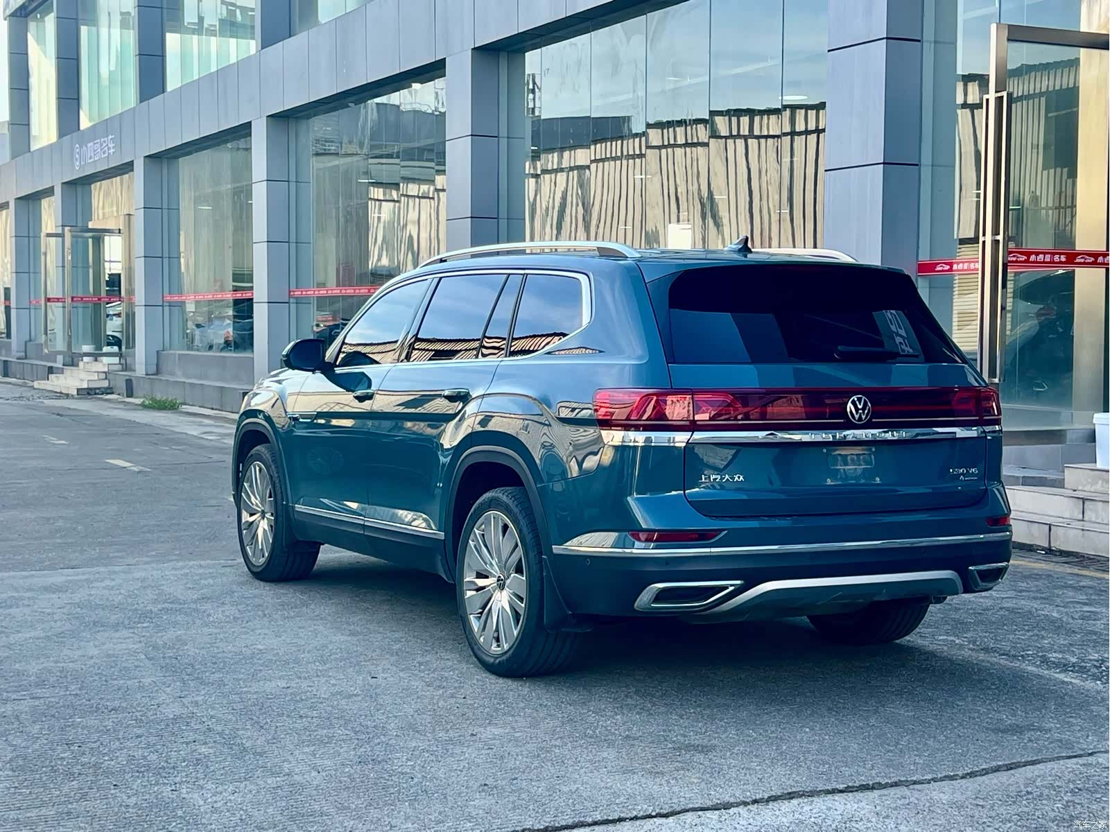 Volkswagen Teramont, 2023 3