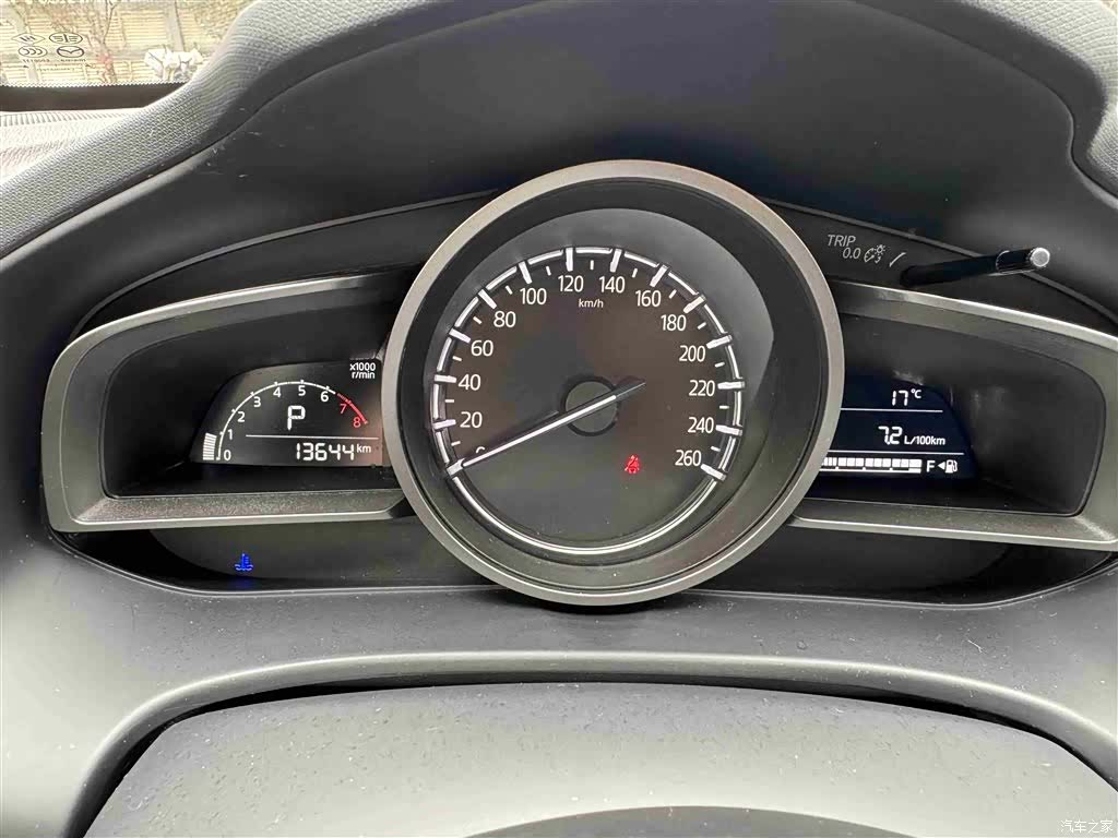 Mazda CX-4, 2022 18