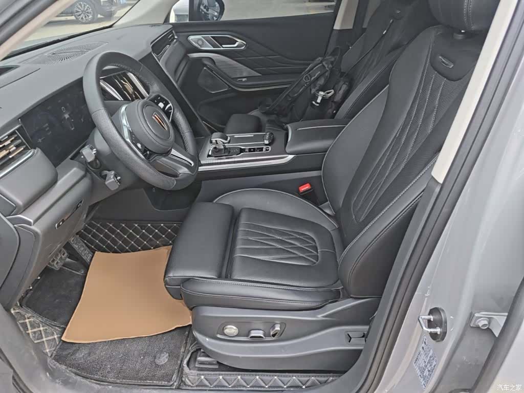 Hongqi HS7, 2024 15
