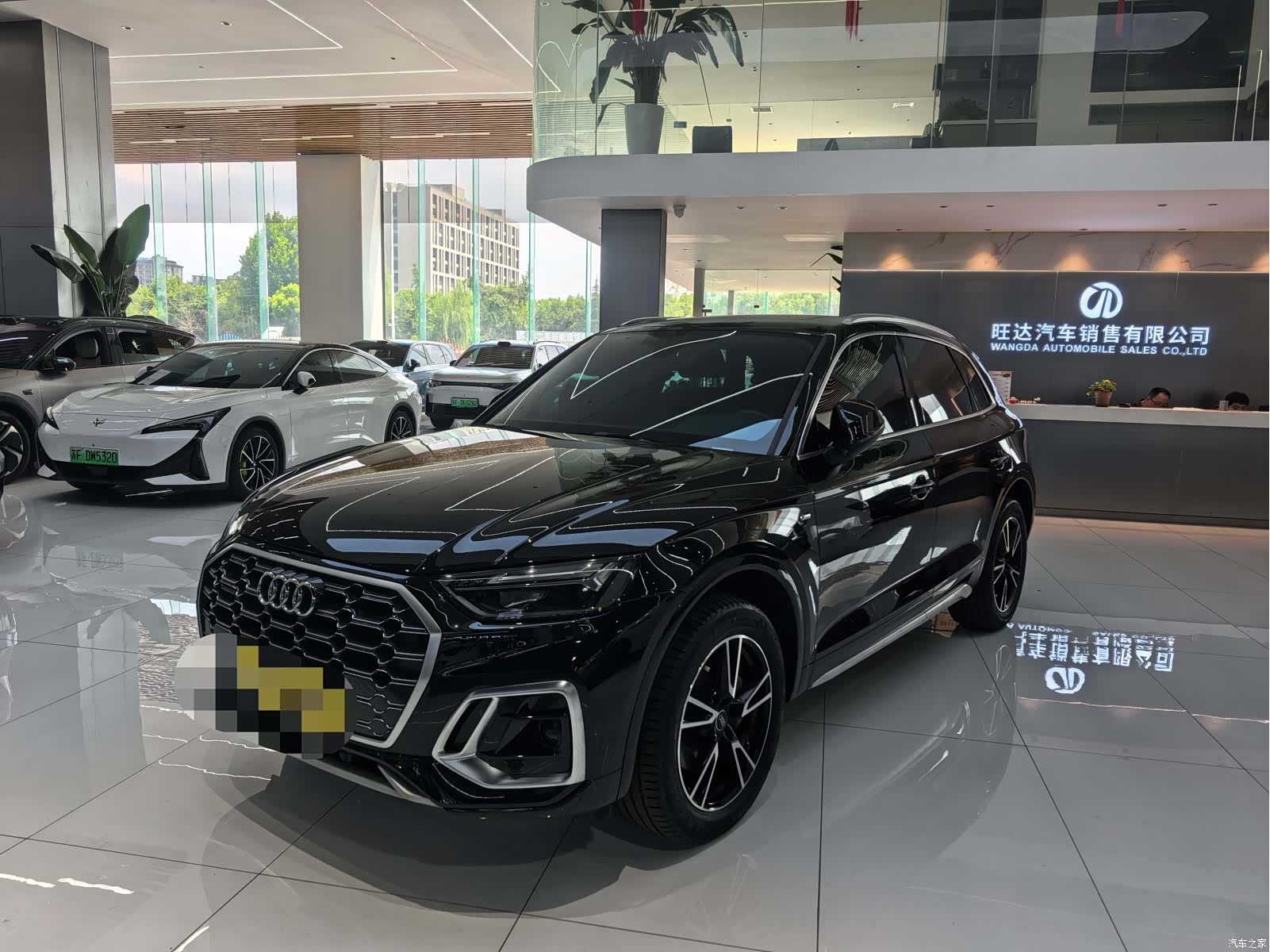 Audi Q5L, 2024 1