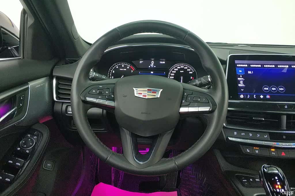 Cadillac CT5, 2022 15
