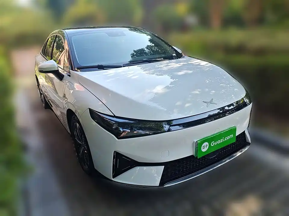 XPENG P5