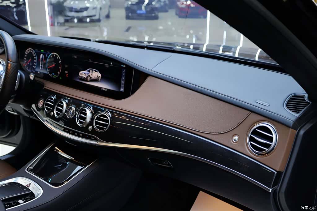Mercedes-Benz S-Class, 2020 24