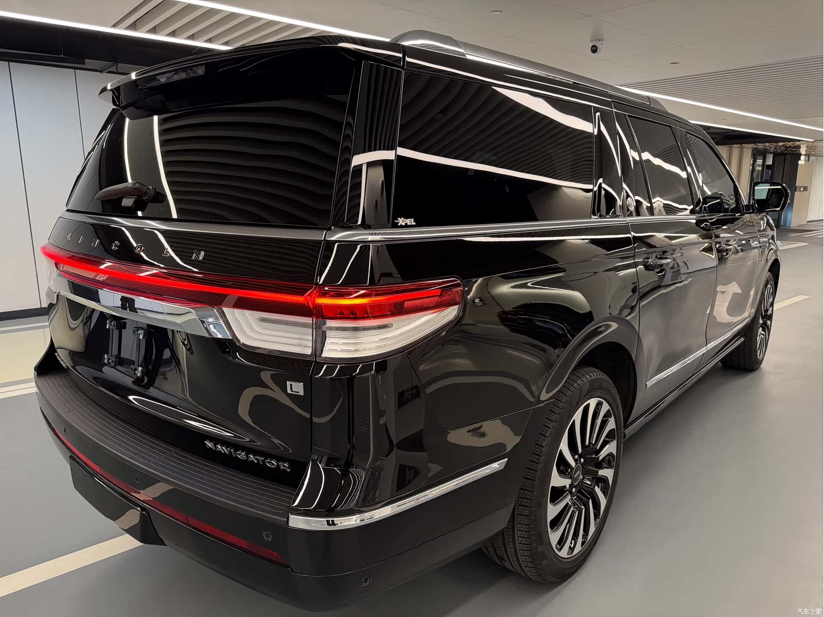 Lincoln Navigator, 2022 10