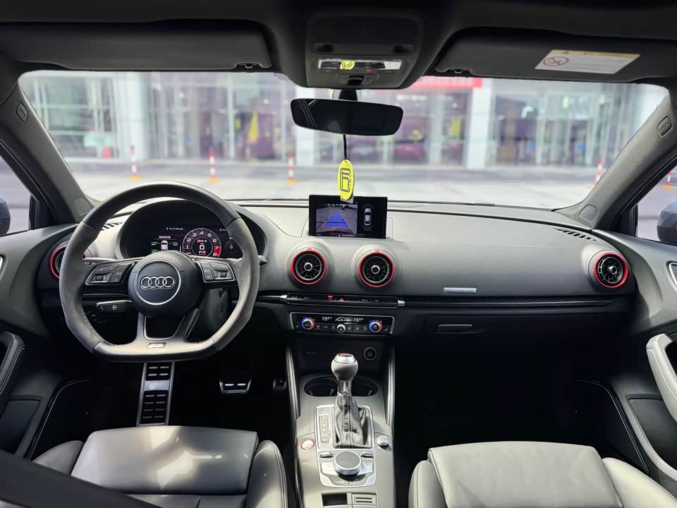 Audi RS 3 Audi RS 3