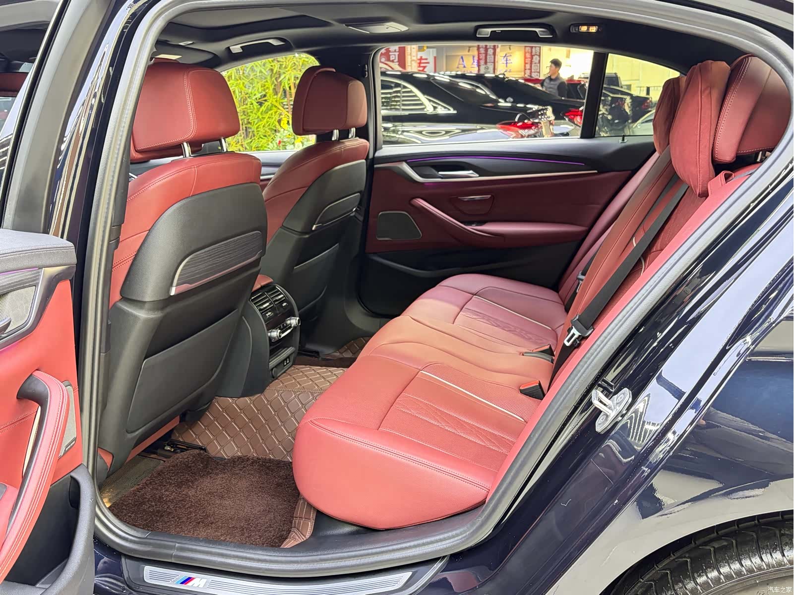 BMW 5 Series, 2022 11