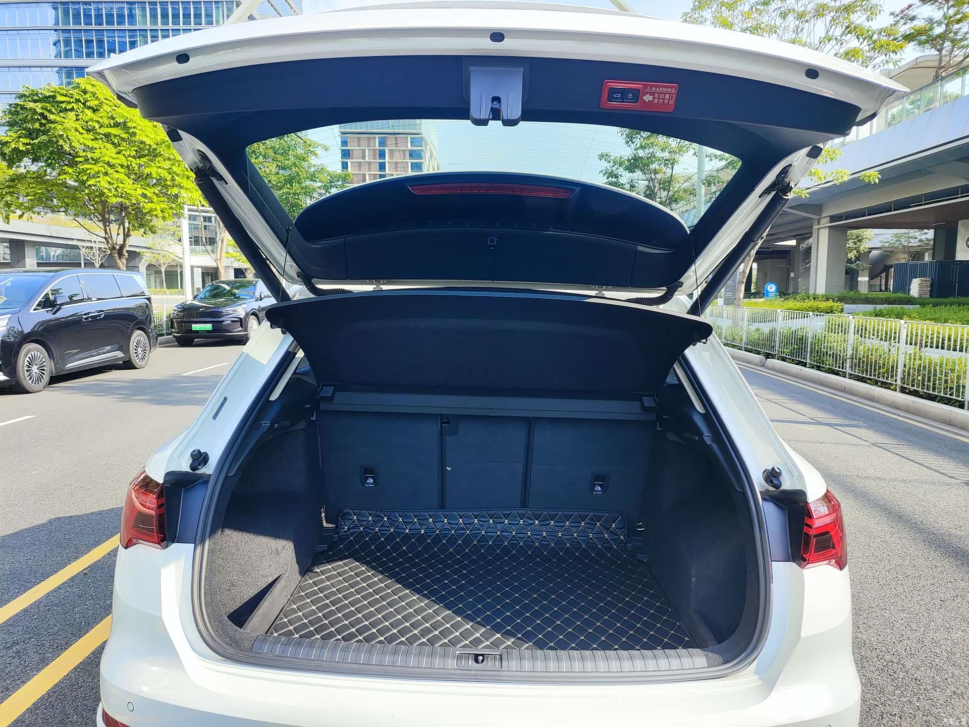 Audi Q3, 2021 14
