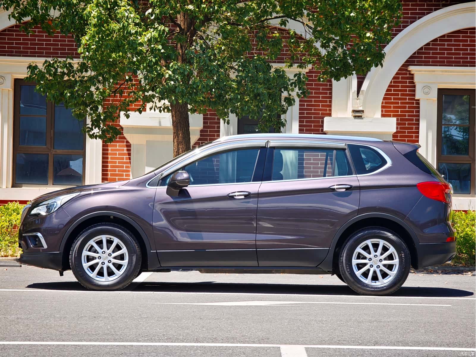 Buick Envision Plus, 2015 4