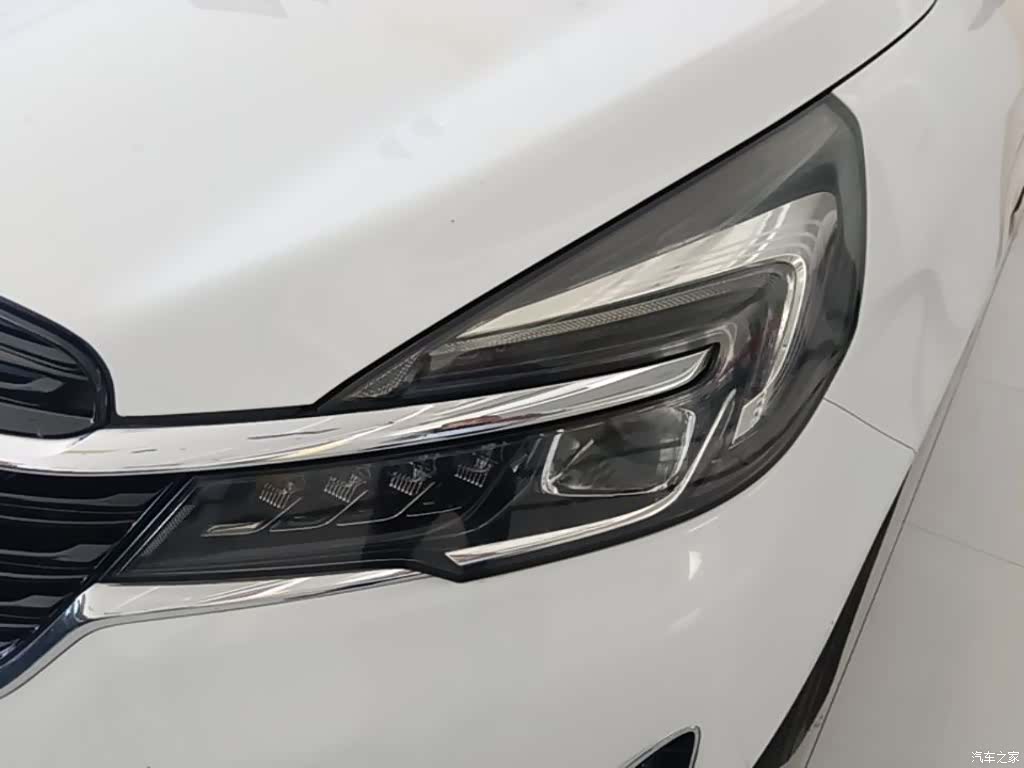 Buick GL8, 2021 24