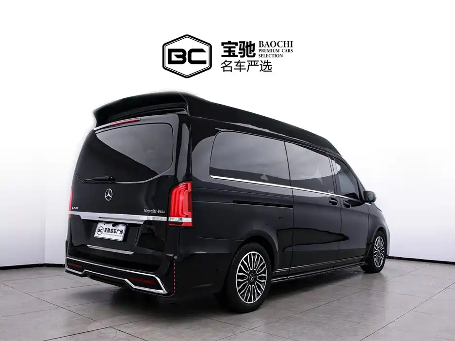 Mercedes-Benz V-class