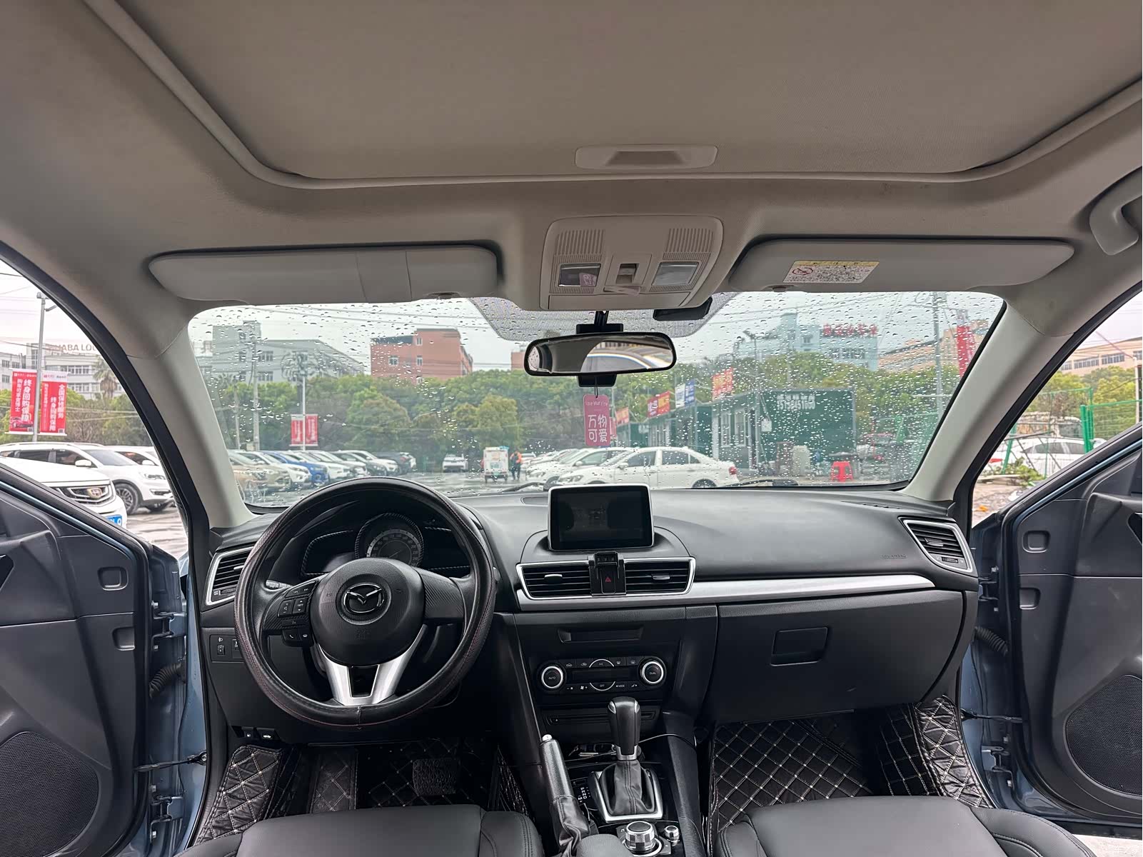 Mazda Mazda3, 2016 11
