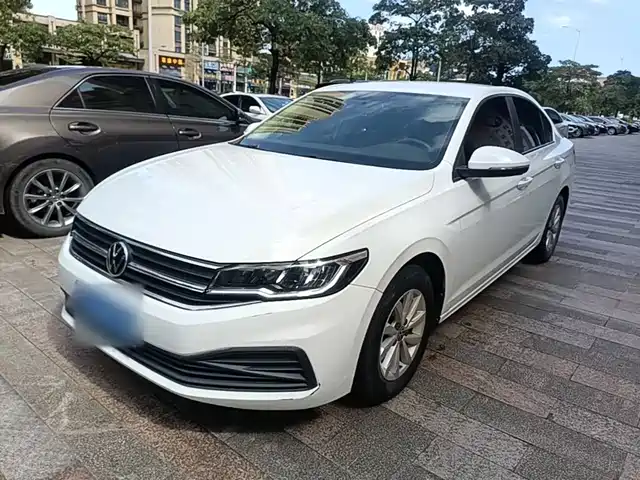 Volkswagen Bora 2021 — купить из Китая под заказ