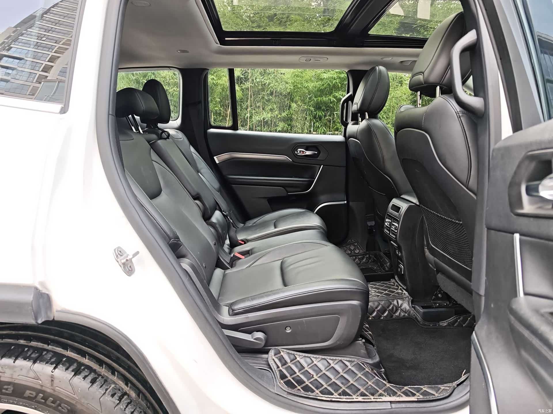 Jeep V, 2019 14