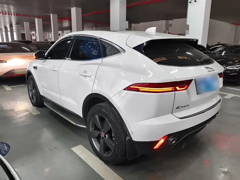 Jaguar E-PACE