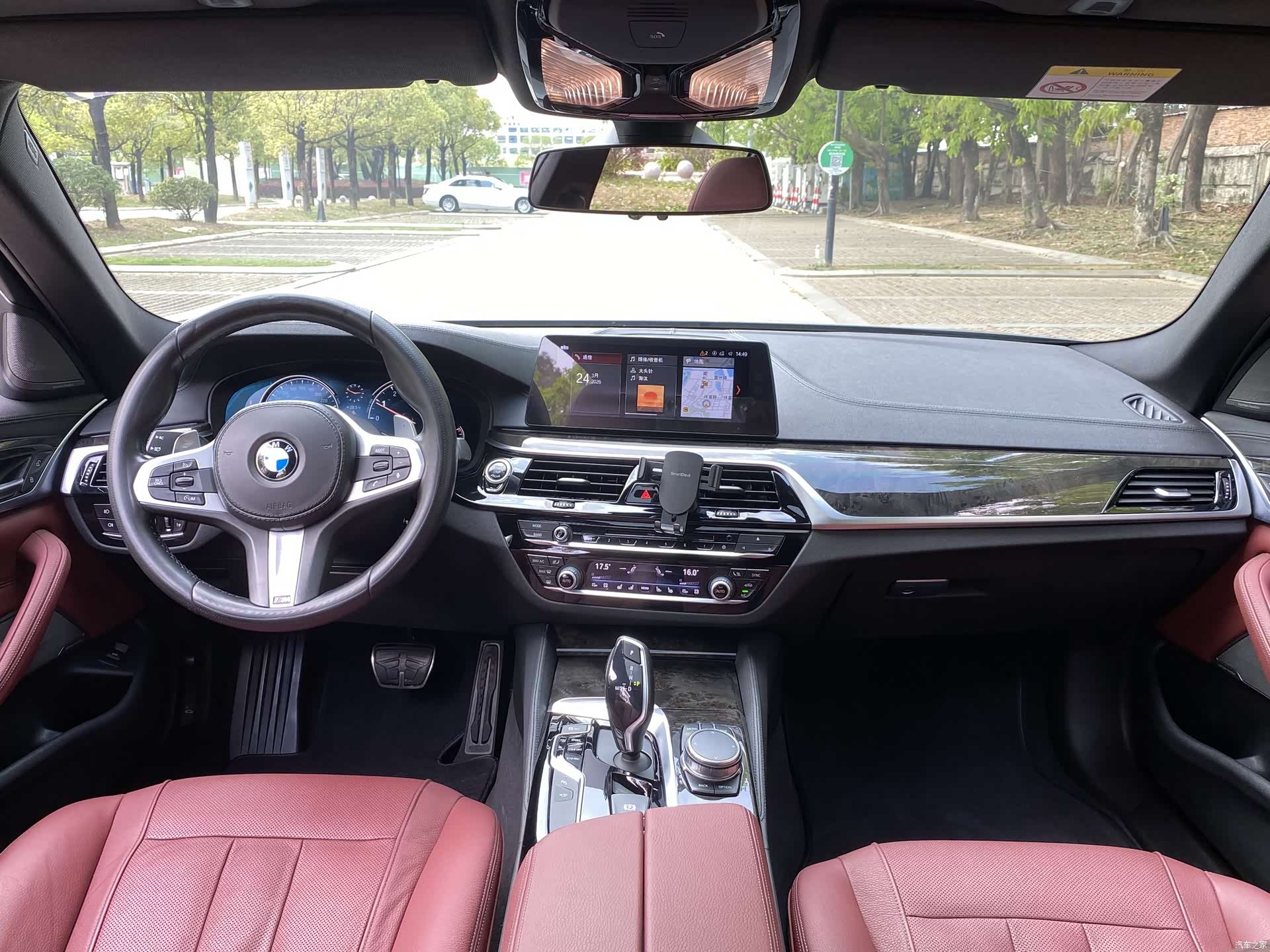 BMW 5 Series, 2018 все фото