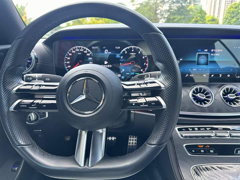 Mercedes-Benz E-class Mercedes-Benz E-class