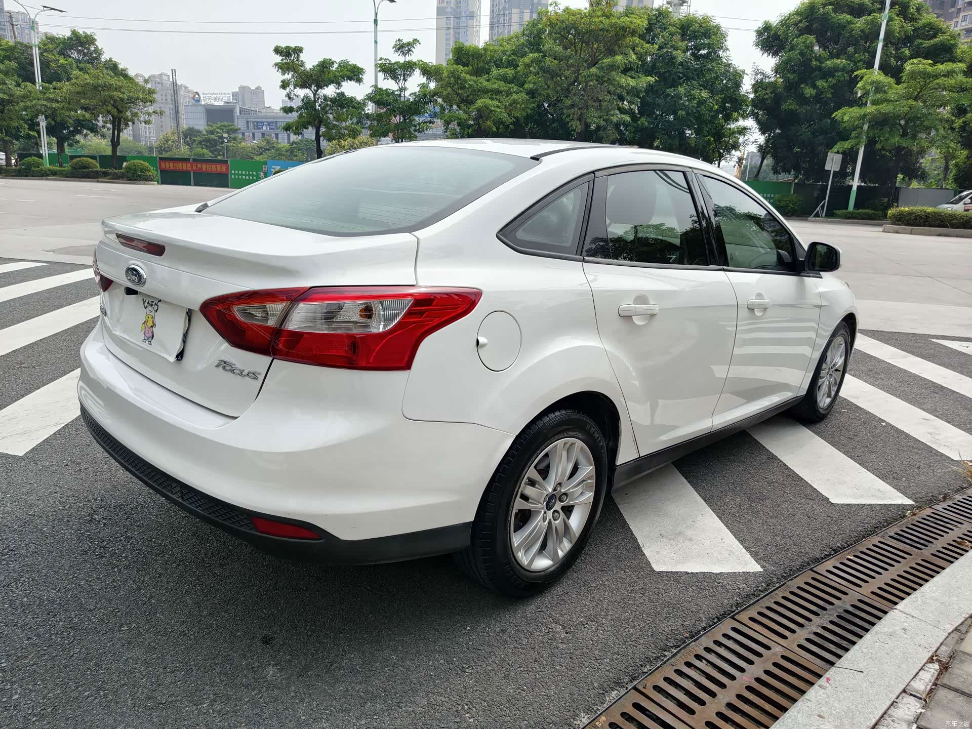 Ford Focus, 2015 7