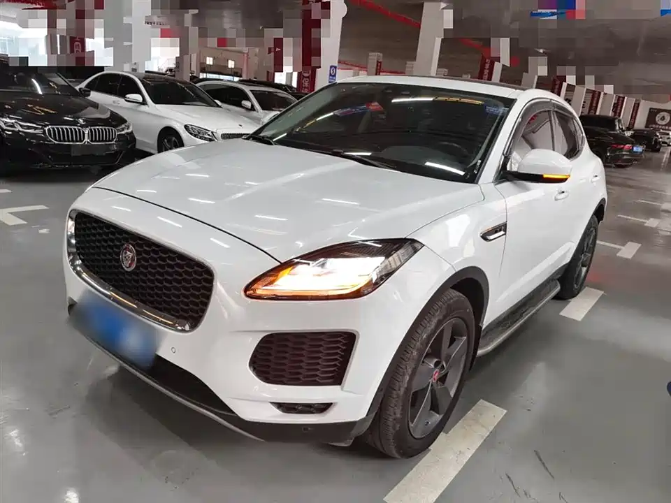 Jaguar E-PACE