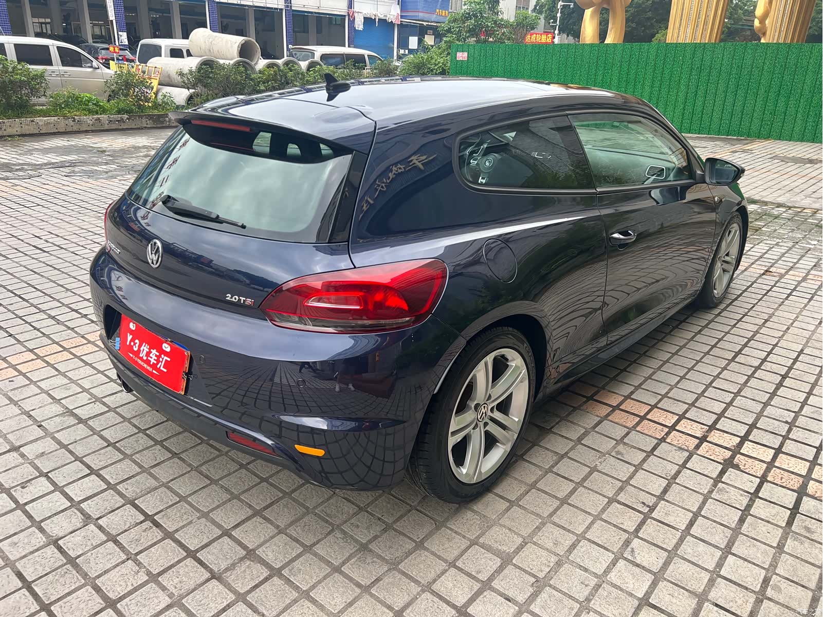 Volkswagen R-Line, 2014 24