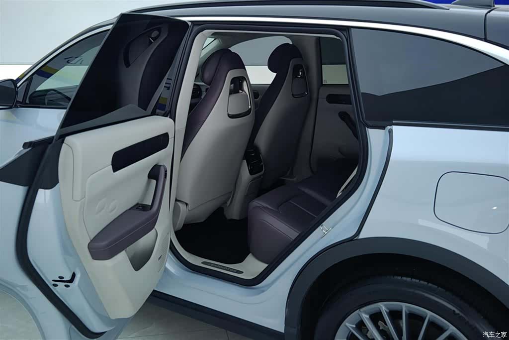 Leapmotor C11, 2025 11