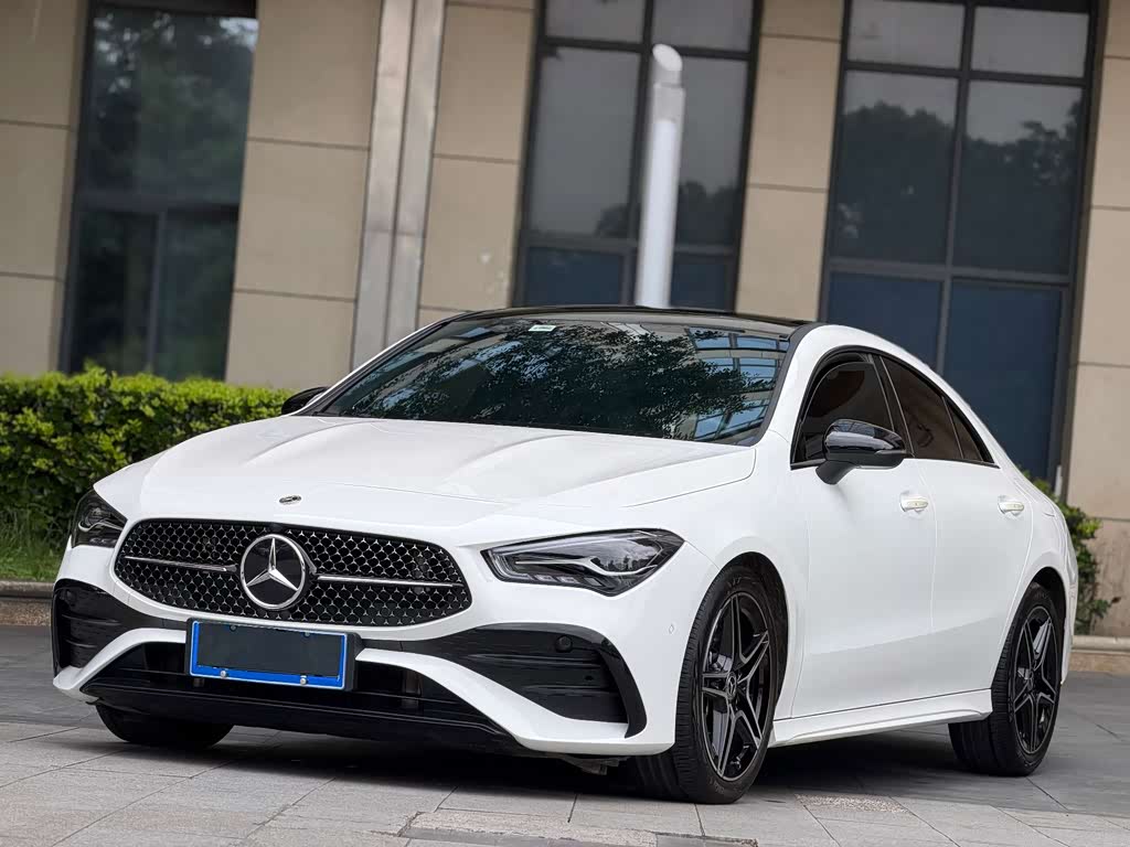 Mercedes-Benz CLA