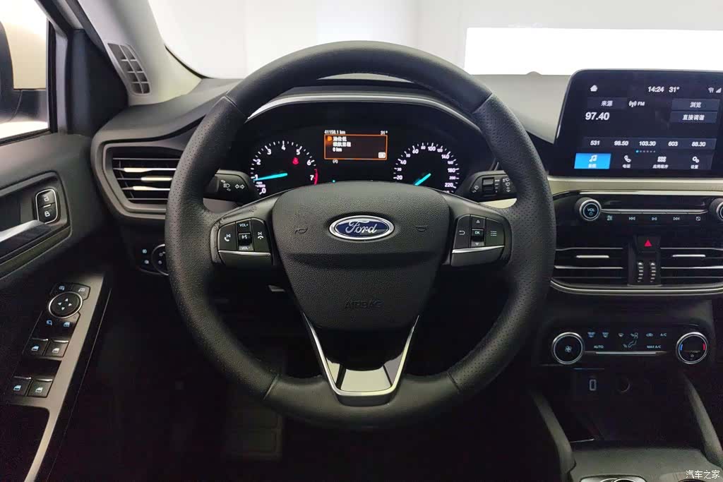 Ford Focus, 2020 15