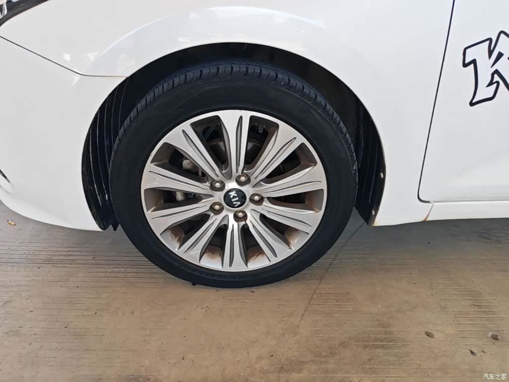 Kia K4, 2015 23