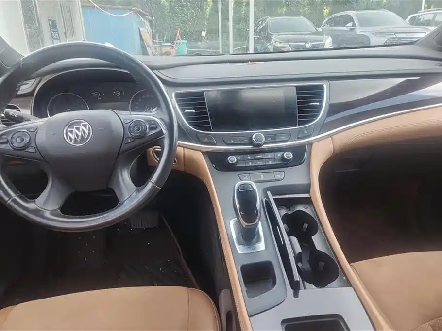 Buick Lacrosse