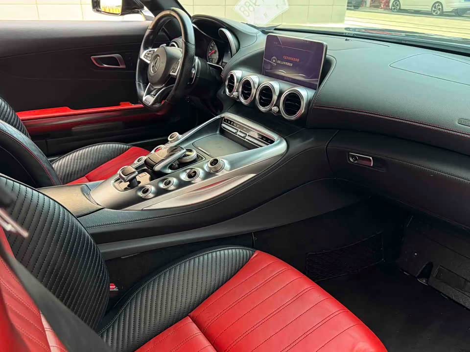 Mercedes-Benz AMG GT