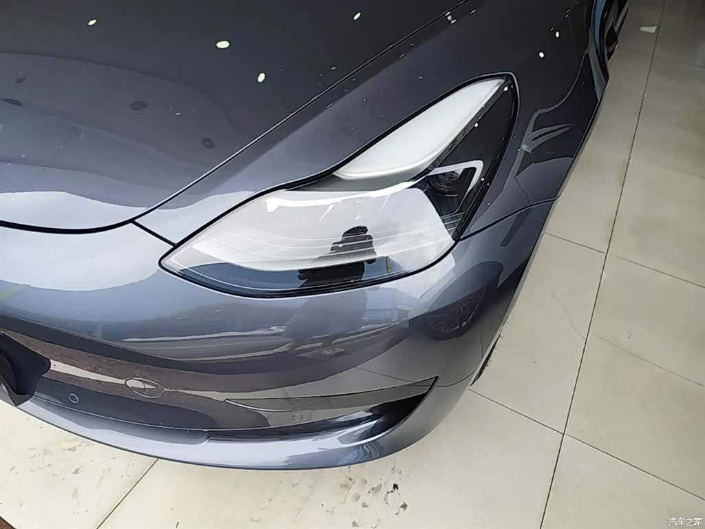 Tesla Model 3, 2021 24