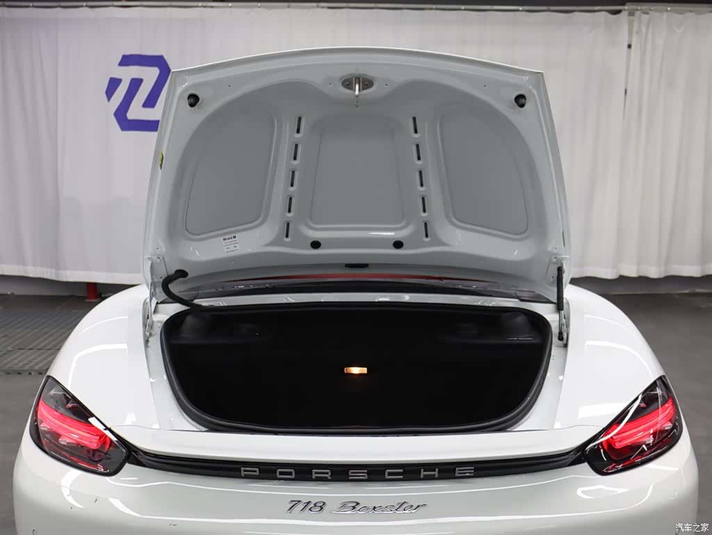 Porsche Boxster, 2023 26