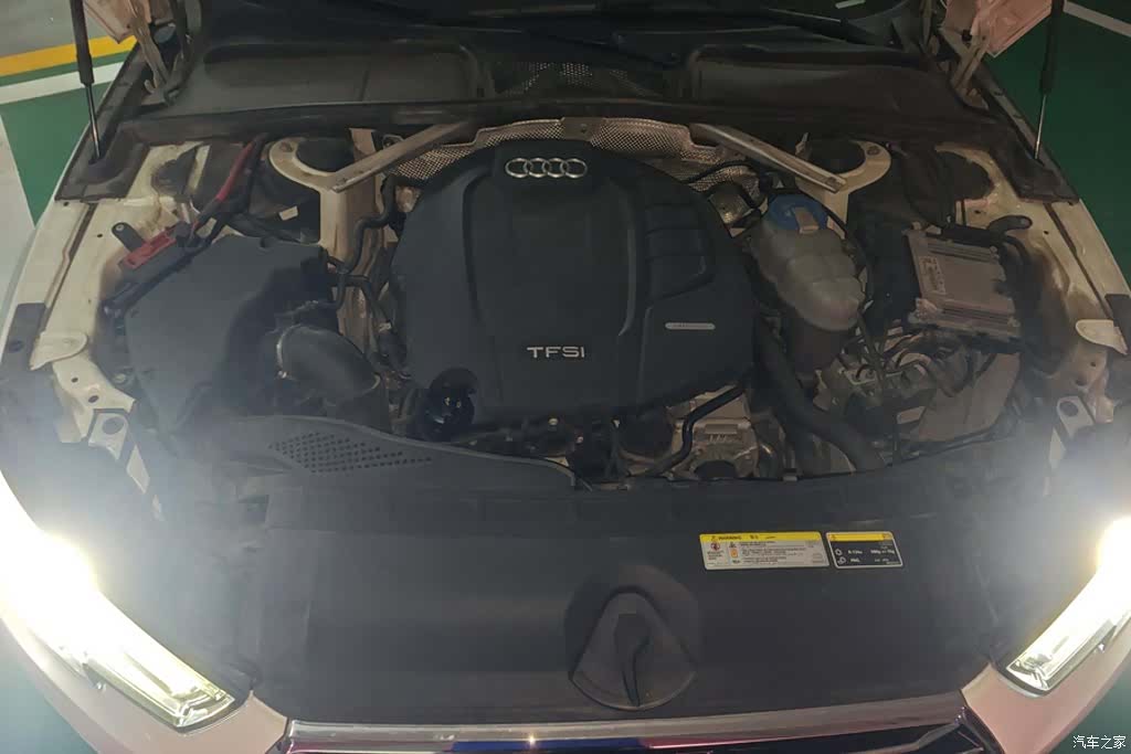 Audi A4L, 2017 10