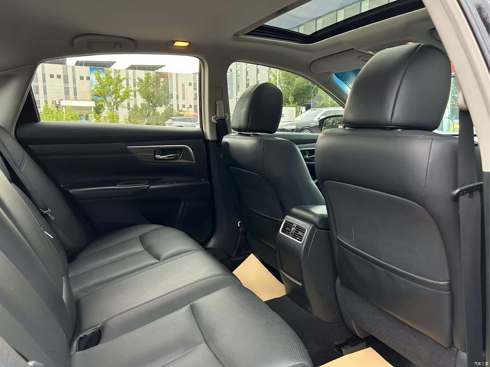 Nissan Teana, 2015 9