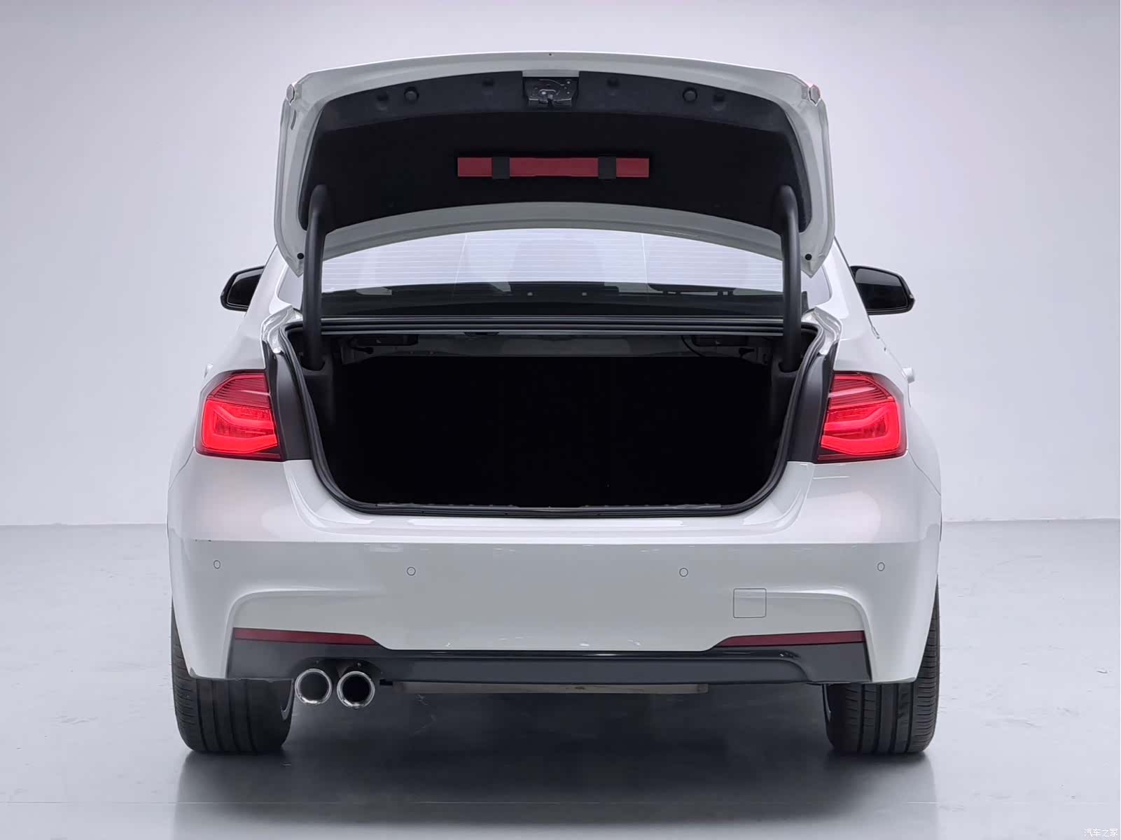 BMW 3 Series, 2018 11
