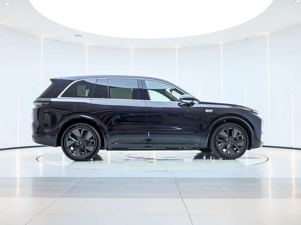 Li Auto Ideal L8