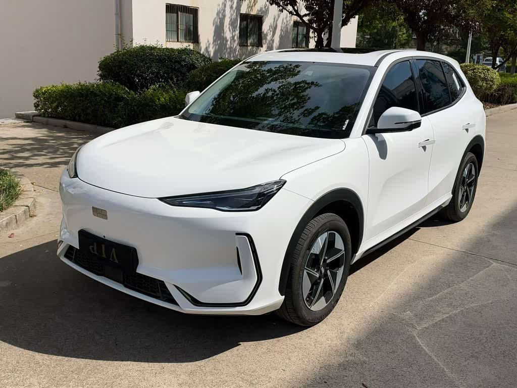 Geely Galaxy Galaxy E5