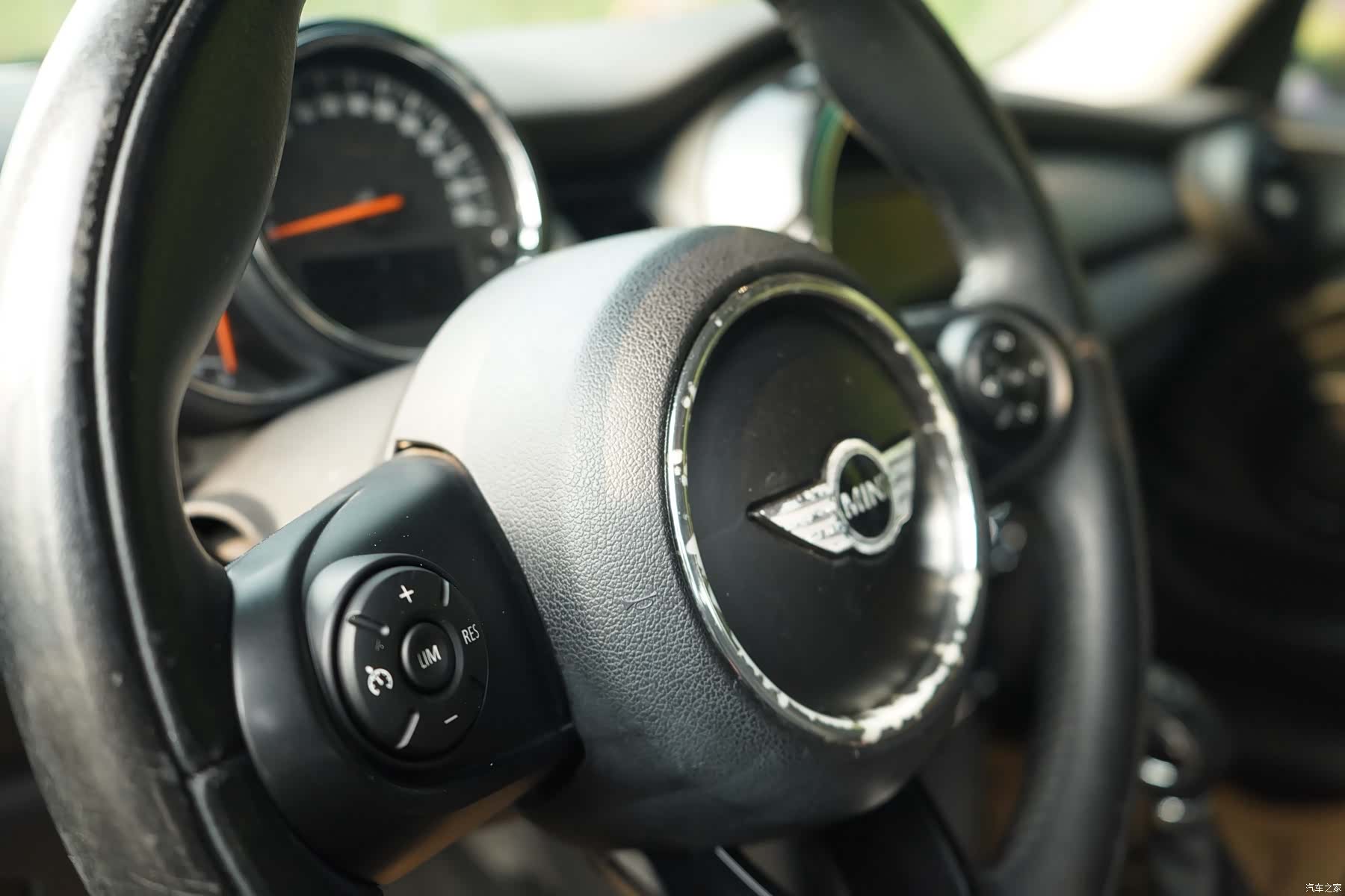 Mini Cooper, 2015 12