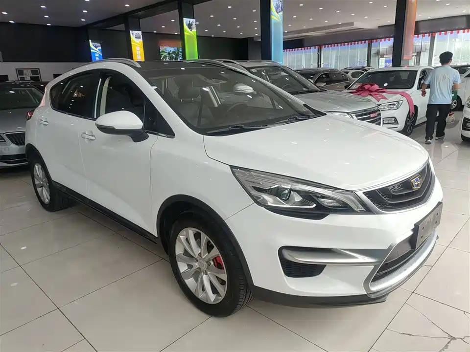 Geely Emgrand GS