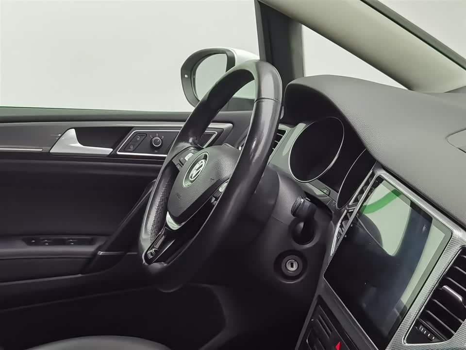 Volkswagen Golf*Jiayu