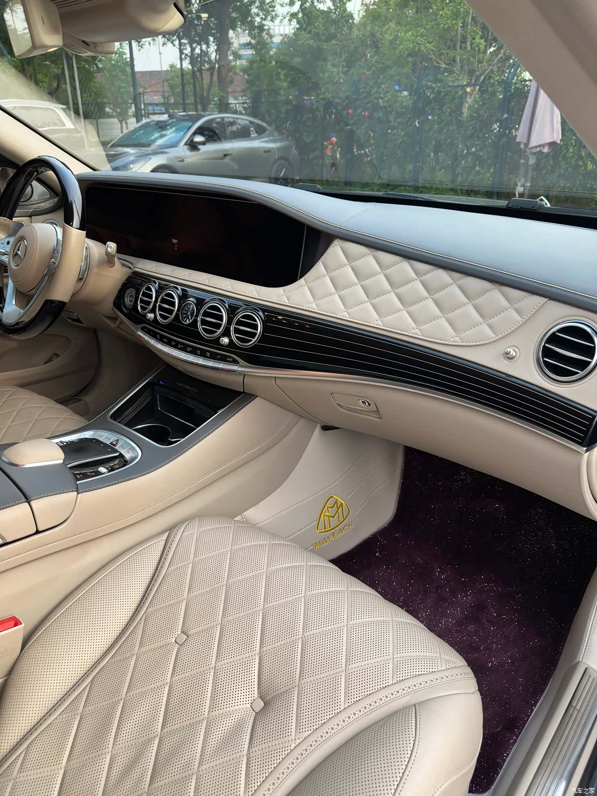 Maybach S-Class, 2019 12